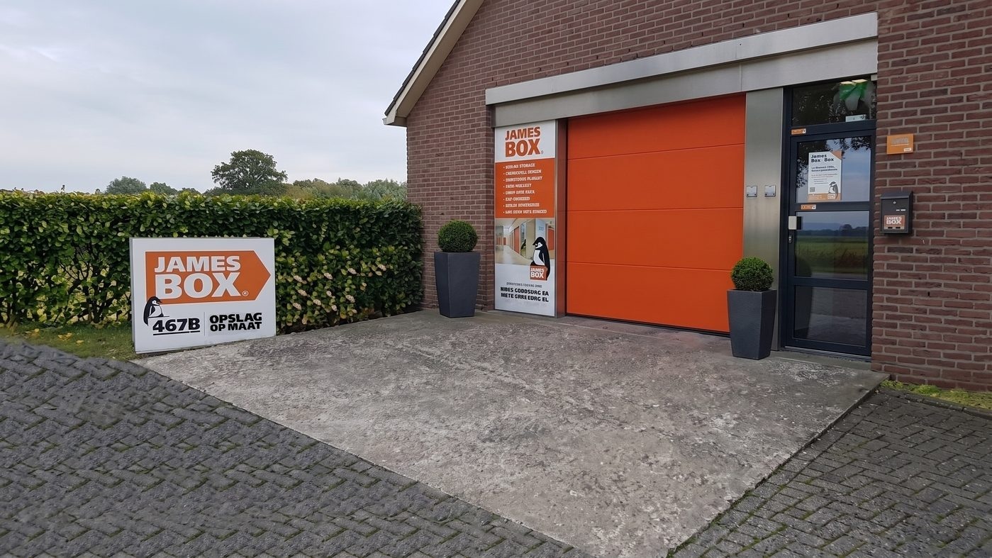 James Box vestiging Arnhem overdag